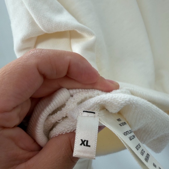 Crown Affair limited edition sweatshirt sweater cream madhappy birthday crewneck - Picture 4 of 8